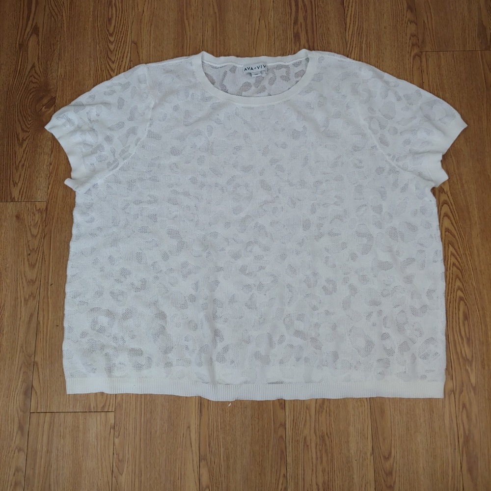 2/$15 Ava & Viv White Print Sheer Blouse Size 4X
